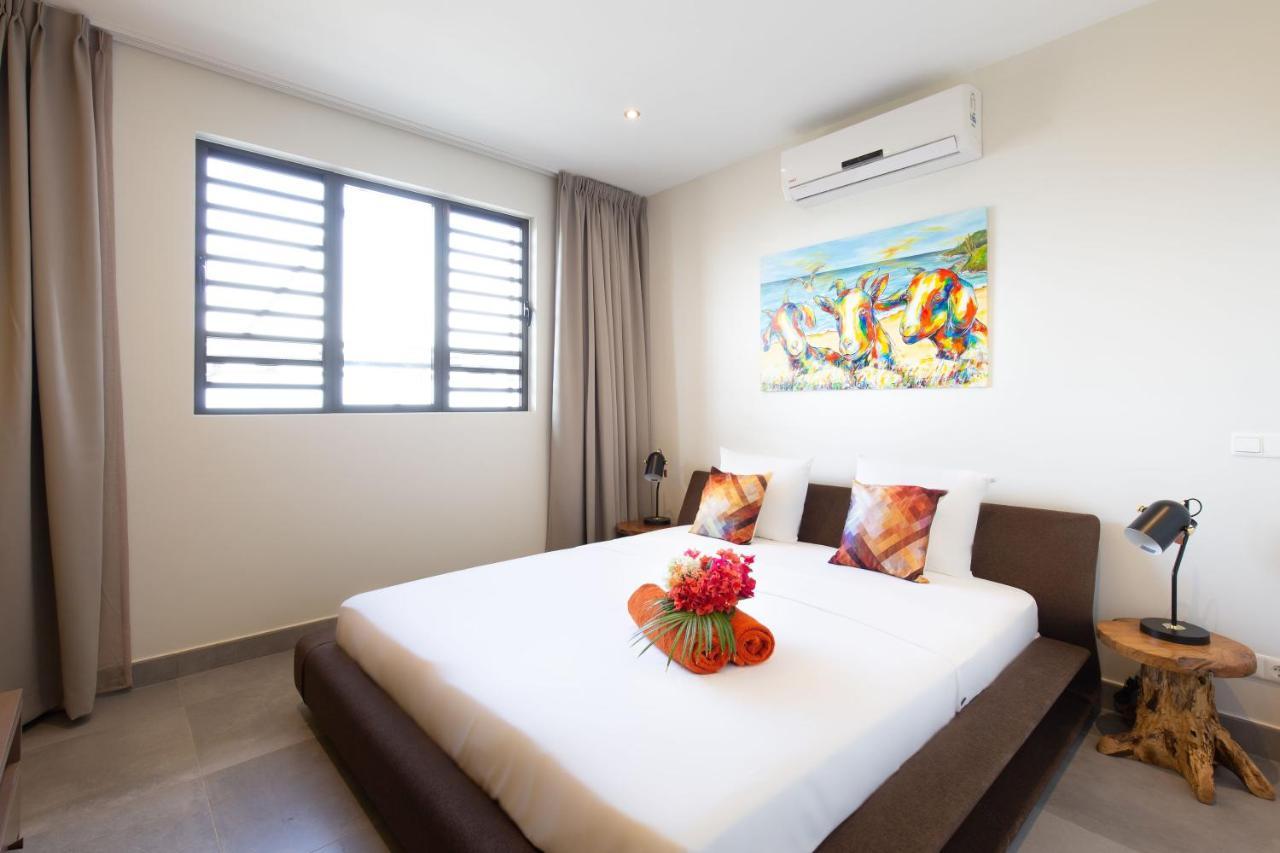 Coral Estate Ocean View Apartments 빌렘스타트 외부 사진