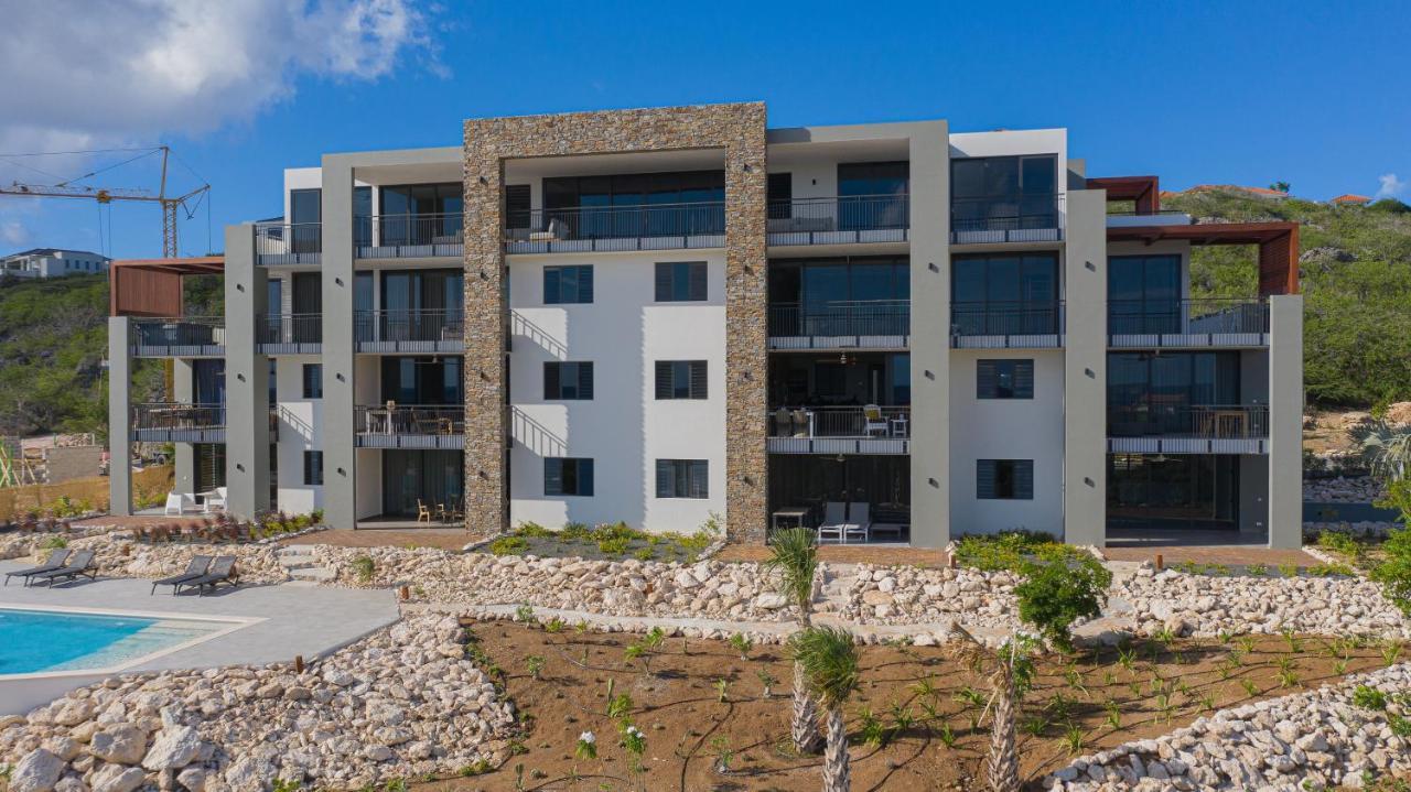 Coral Estate Ocean View Apartments 빌렘스타트 외부 사진