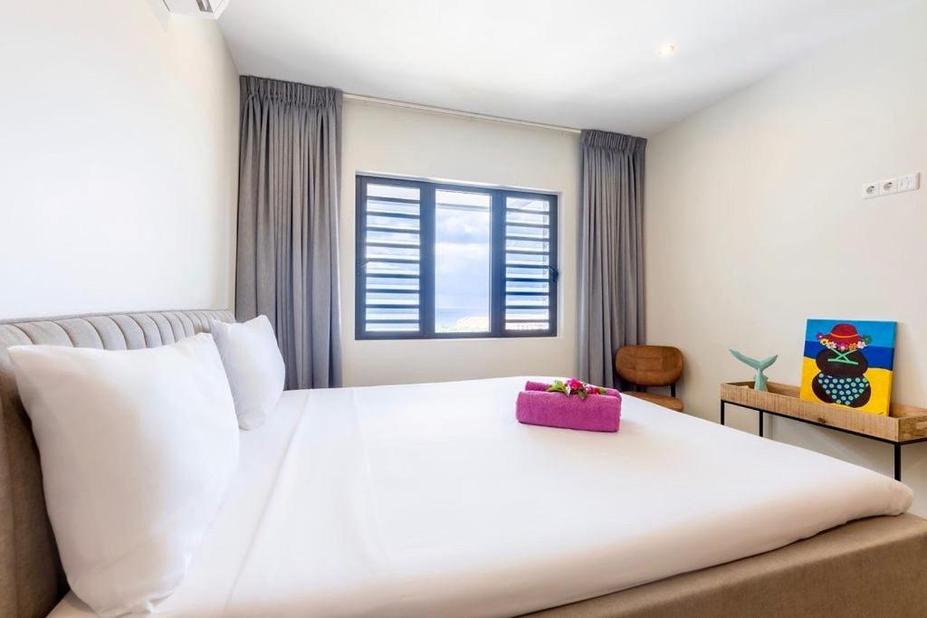 Coral Estate Ocean View Apartments 빌렘스타트 외부 사진