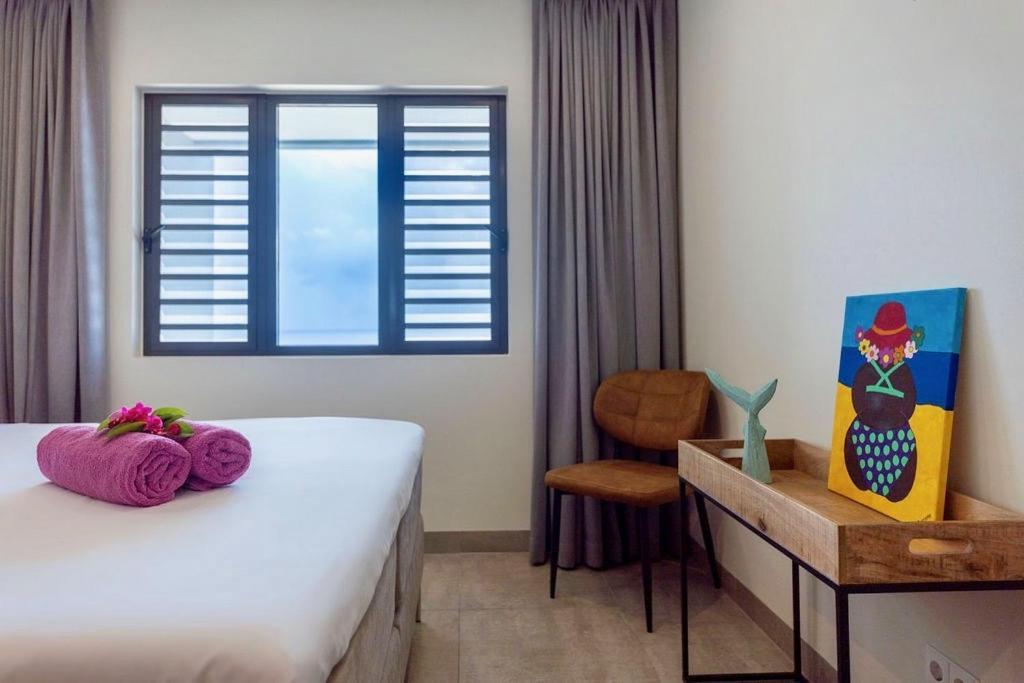 Coral Estate Ocean View Apartments 빌렘스타트 외부 사진