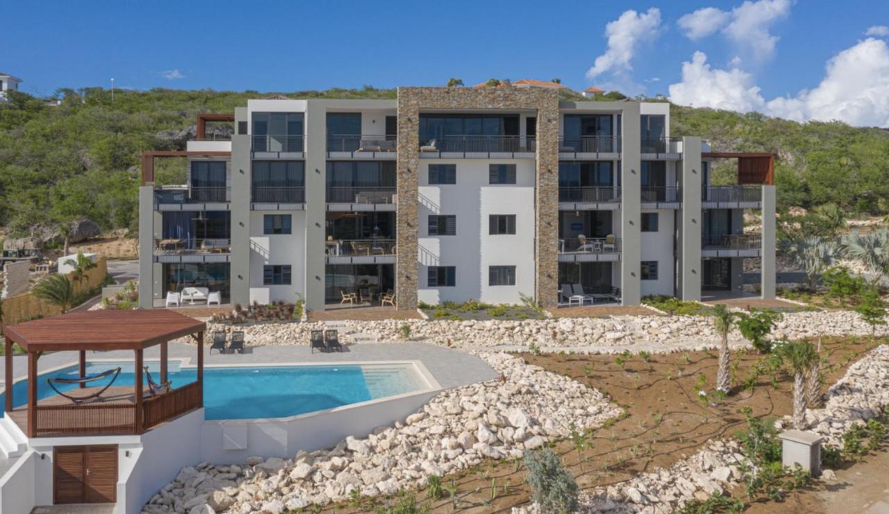 Coral Estate Ocean View Apartments 빌렘스타트 외부 사진