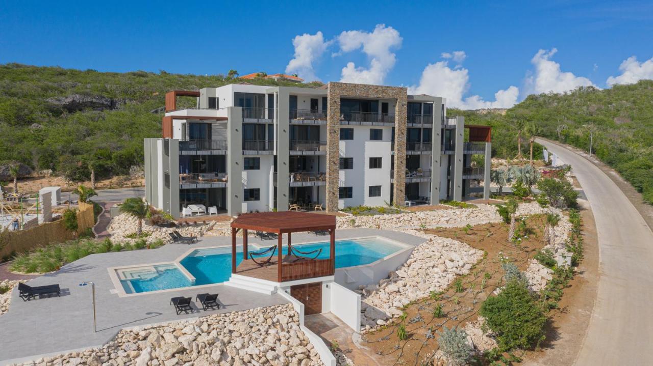 Coral Estate Ocean View Apartments 빌렘스타트 외부 사진