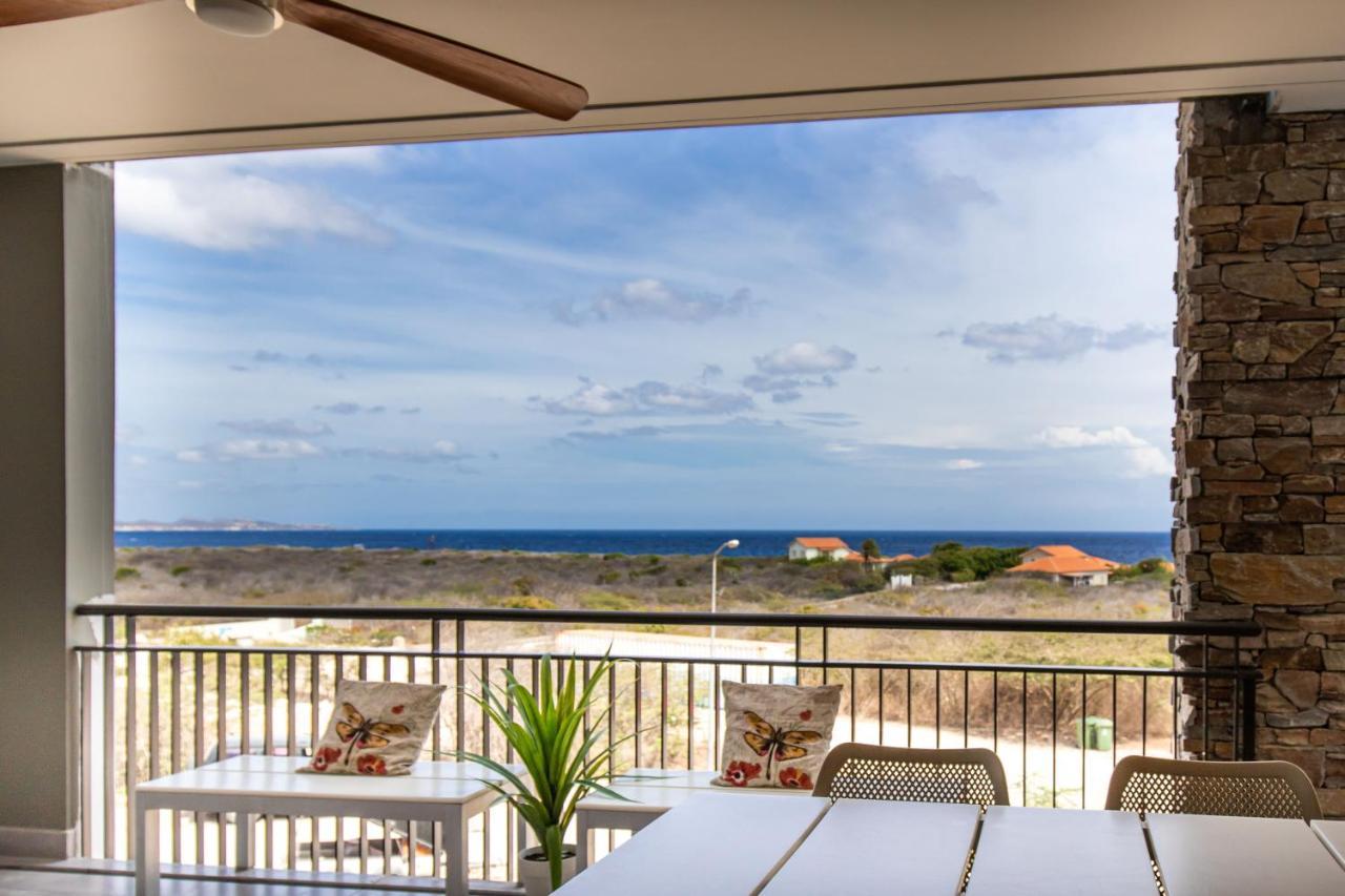 Coral Estate Ocean View Apartments 빌렘스타트 외부 사진