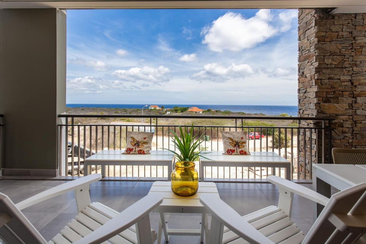 Coral Estate Ocean View Apartments 빌렘스타트 외부 사진